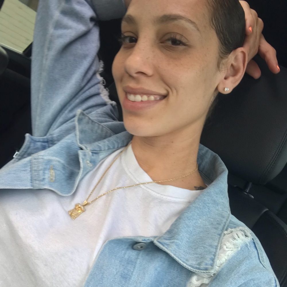 Meet your Posher, Ashley